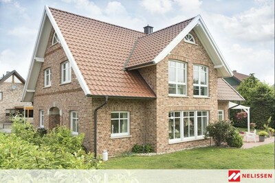 Oud Limburg postarzana cegła ręcznie formowana, stara czerwona cegła,  elewacje z cegły, dom z cegły, ściana z czerwonej cegły,  